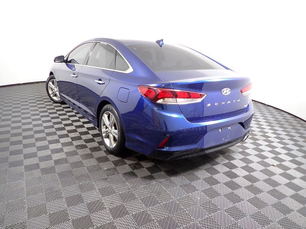 Used 2018 Hyundai Sonata Limited w/ Cargo Package image 10