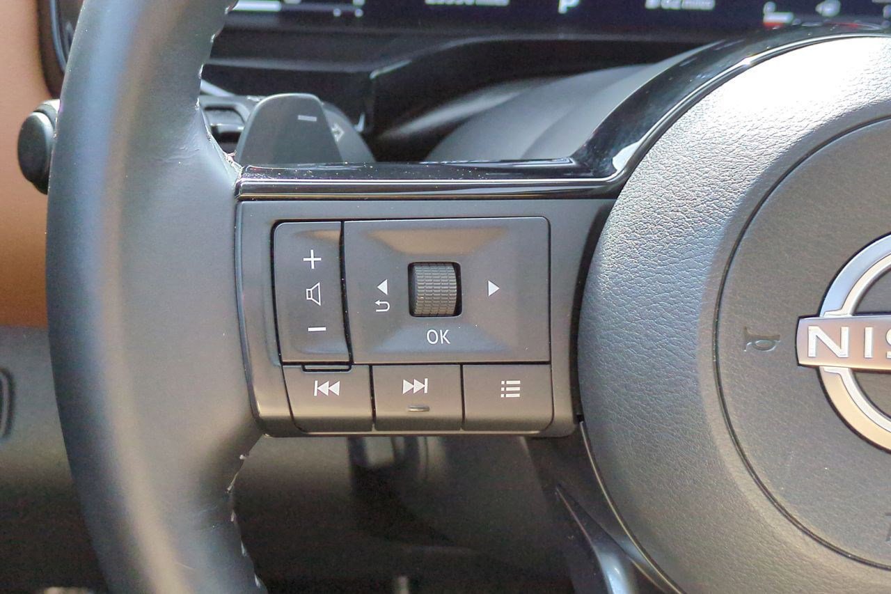 Certified 2025 Nissan Pathfinder Platinum AWD/4WD image 20