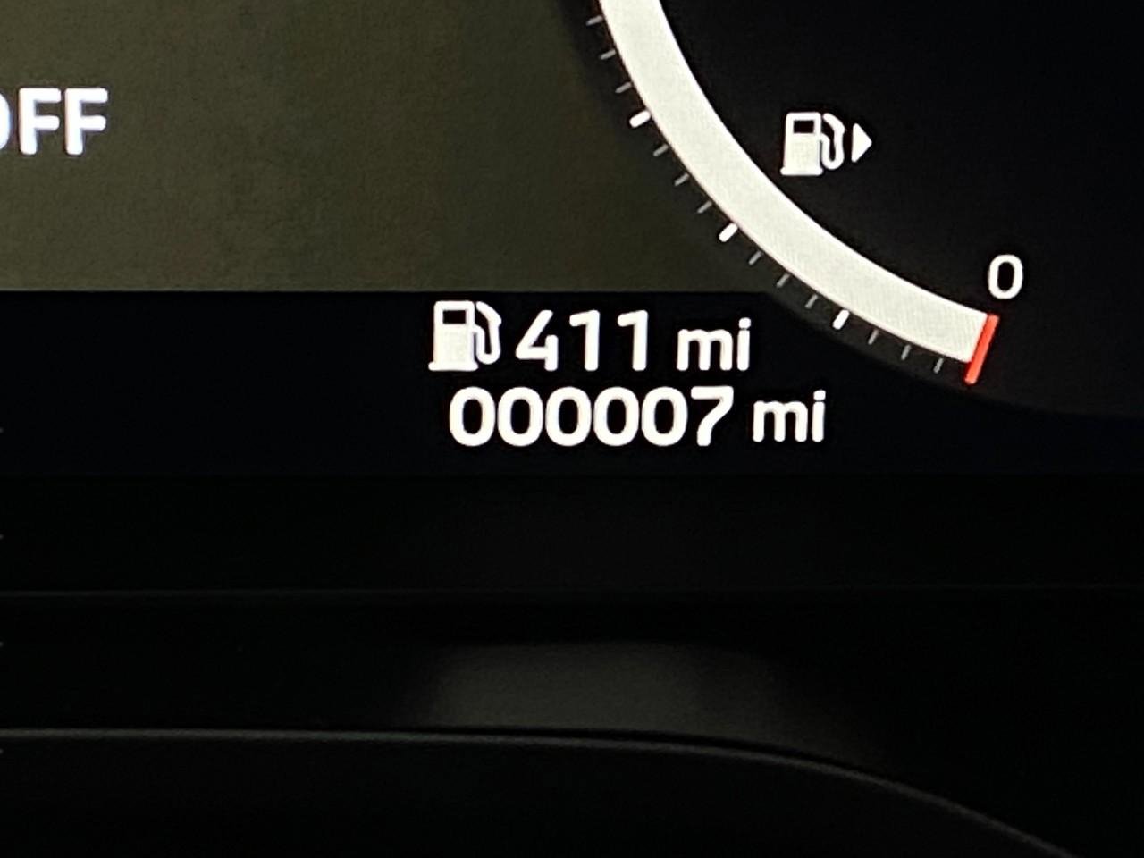 New 2026 Mitsubishi Outlander SE image 18