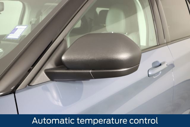 New 2026 Ford Explorer Active w/ Active Comfort Package image 15