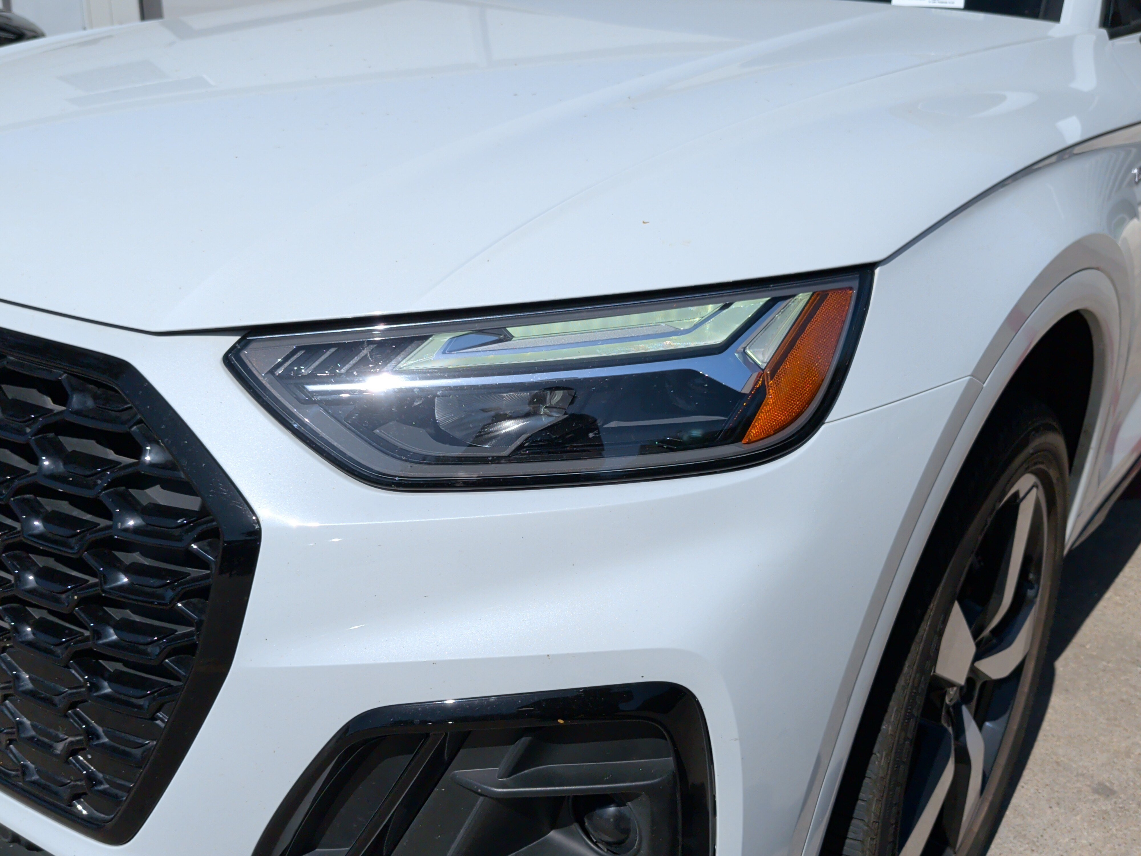 Certified 2023 Audi Q5 2.0T Premium Plus w/ Premium Plus Package AWD/4WD image 5