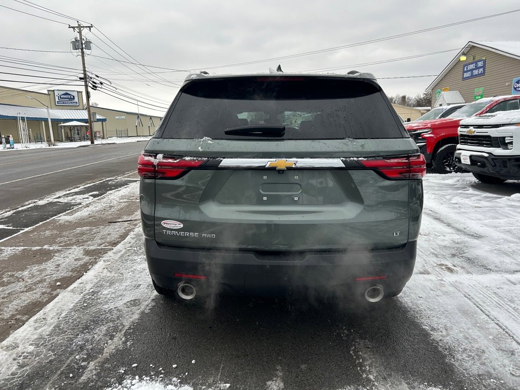 Used 2023 Chevrolet Traverse LT image 6