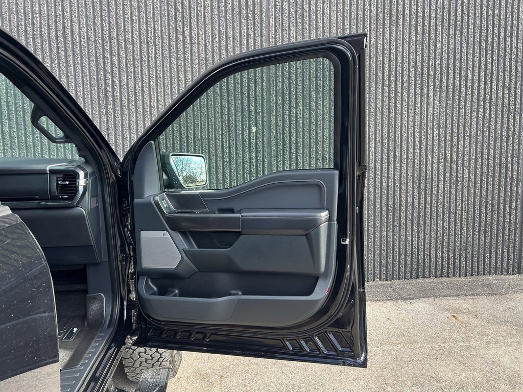 Used 2021 Ford F150 XLT w/ Equipment Group 302A High image 21