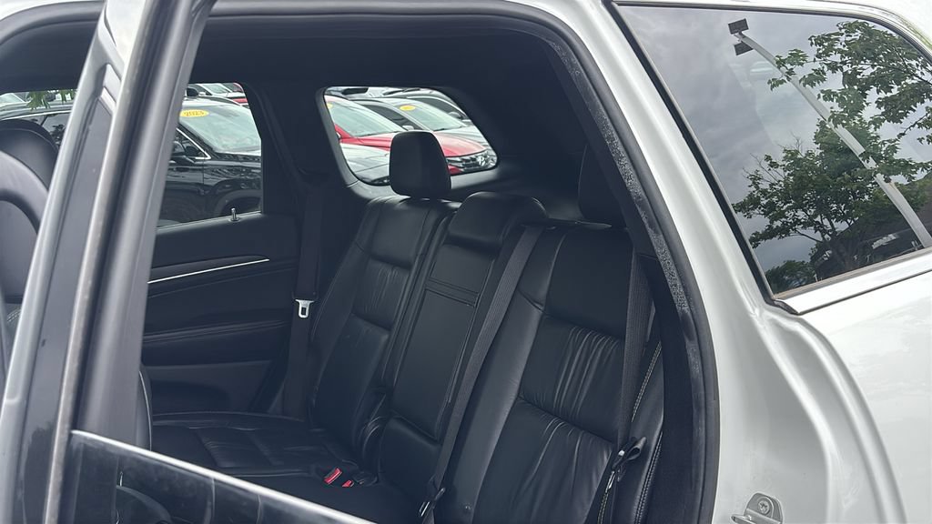 Used 2016 Jeep Grand Cherokee Limited AWD/4WD image 25