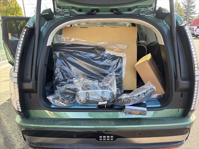 New 2026 Hyundai Ioniq 9 Calligraphy image 18