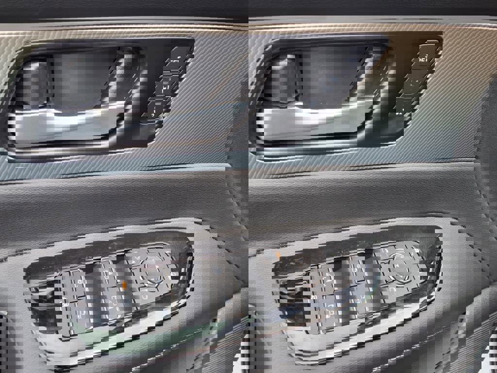 New 2025 Nissan Murano SL w/ Cargo Package image 15