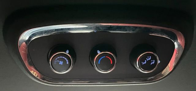 Used 2018 Dodge Durango SRT w/ Technology Group image 18