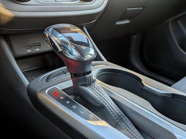 Used 2024 Buick Envista Preferred w/ Convenience I Package image 11