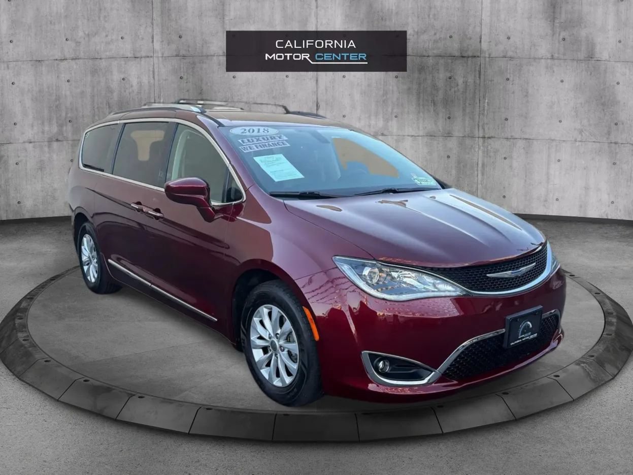 Used 2018 Chrysler Pacifica Touring-L Plus