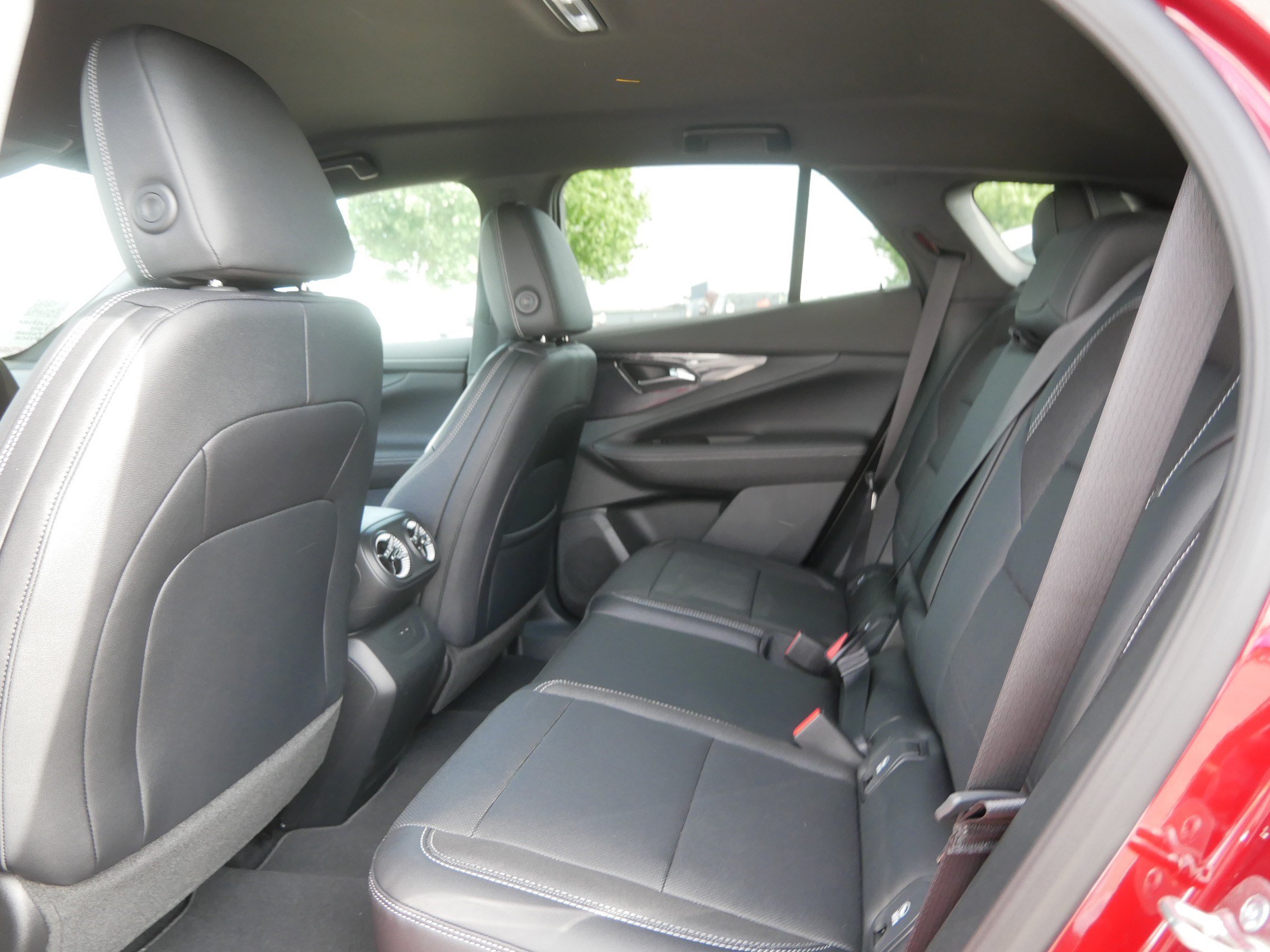 New 2026 Chevrolet Blazer EV LT AWD/4WD image 6
