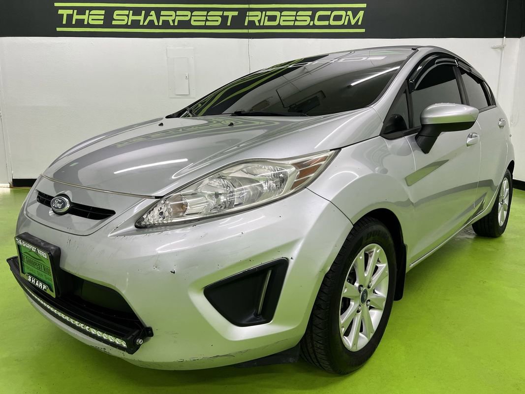 Used 2011 Ford Fiesta SE w/ 203A Rapid Spec Order Code image 5