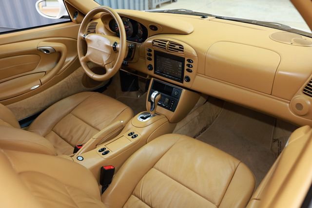 Used 2001 Porsche 911 Carrera 4 AWD/4WD image 21