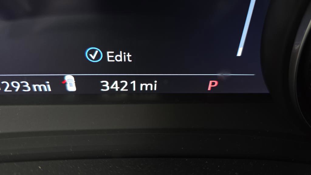 Certified 2025 Cadillac XT5 Sportv w/ Technology Package image 13