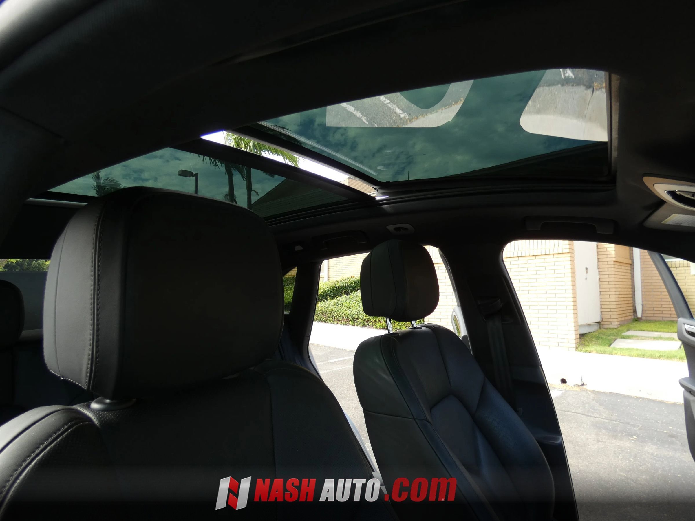 Used 2017 Porsche Macan S AWD/4WD image 29