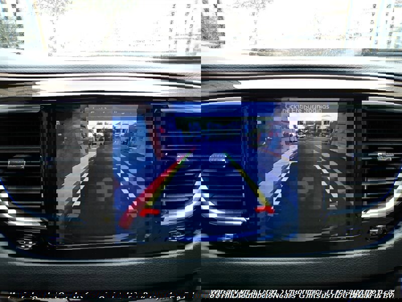 Used 2017 Chrysler Pacifica Touring-L Plus image 45