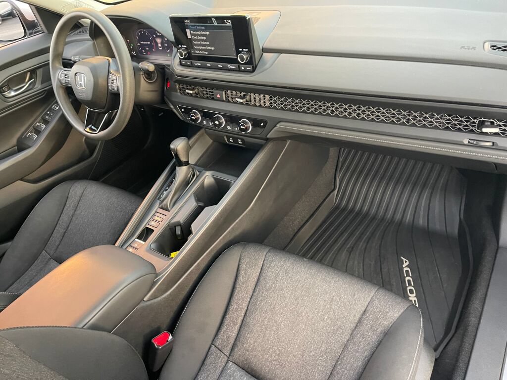 Used 2024 Honda Accord EX image 29