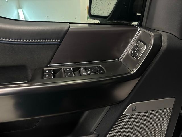 Used 2024 Ford F150 Platinum w/ FX4 Off-Road Package AWD/4WD image 13