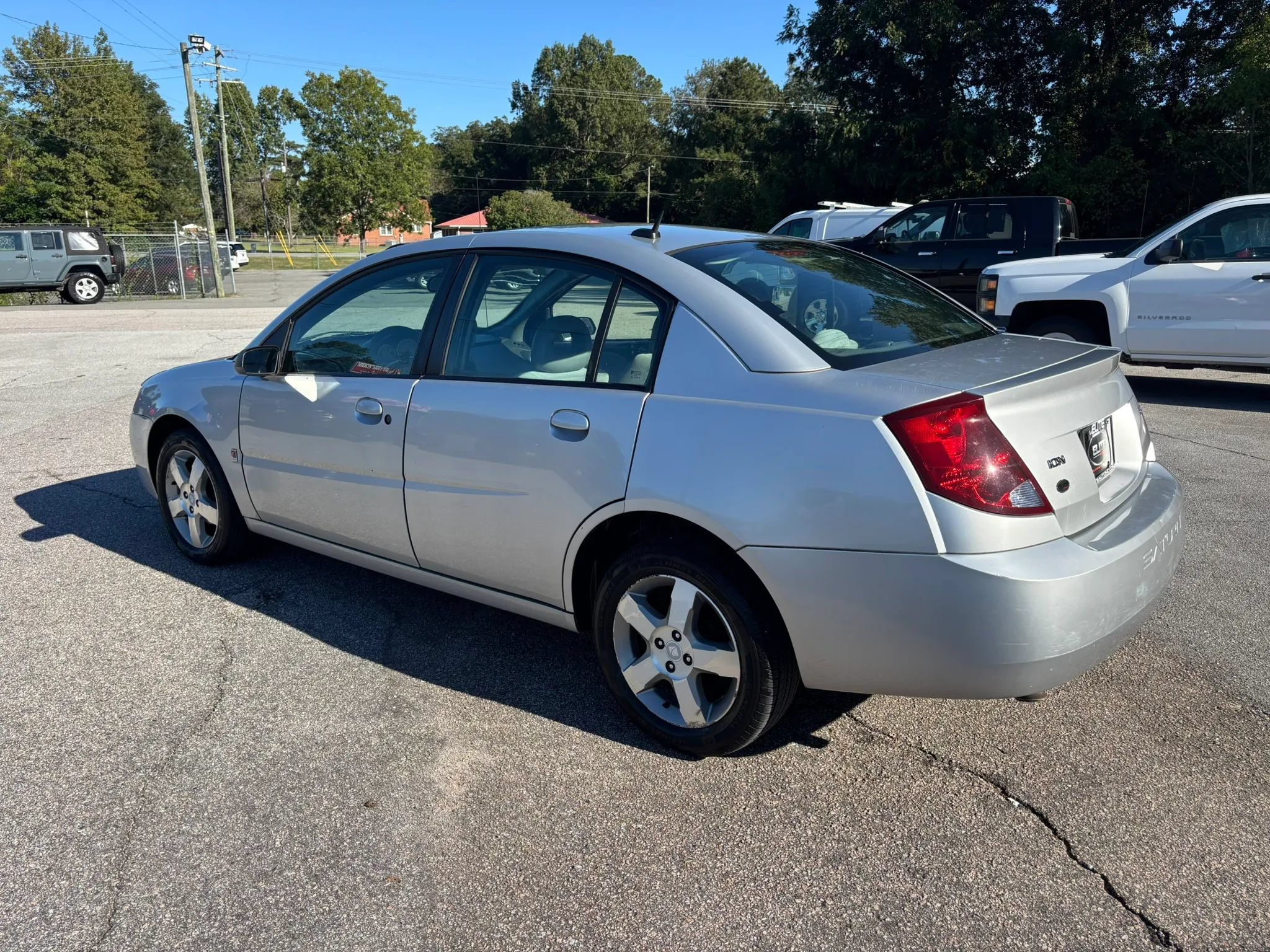 Used 2007 Saturn ION Level 3 w/ Enhanced Performance Pkg FWD image 6