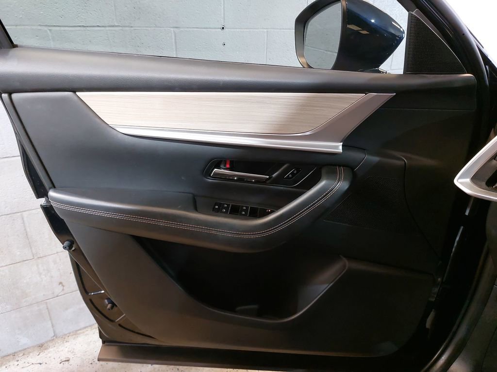 Used 2025 MAZDA CX-90 3.3 Turbo w/ Preferred Package image 28