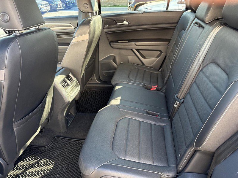 Used 2020 Volkswagen Atlas Cross Sport SEL Premium R-Line image 6