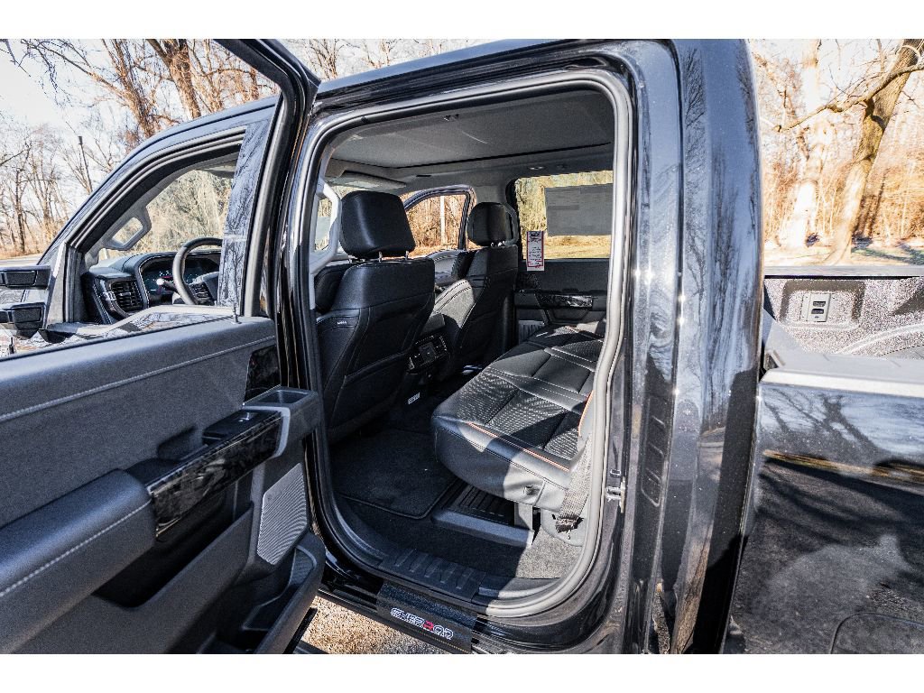 New 2026 Ford F250 Lariat w/ Lariat Ultimate Package image 33