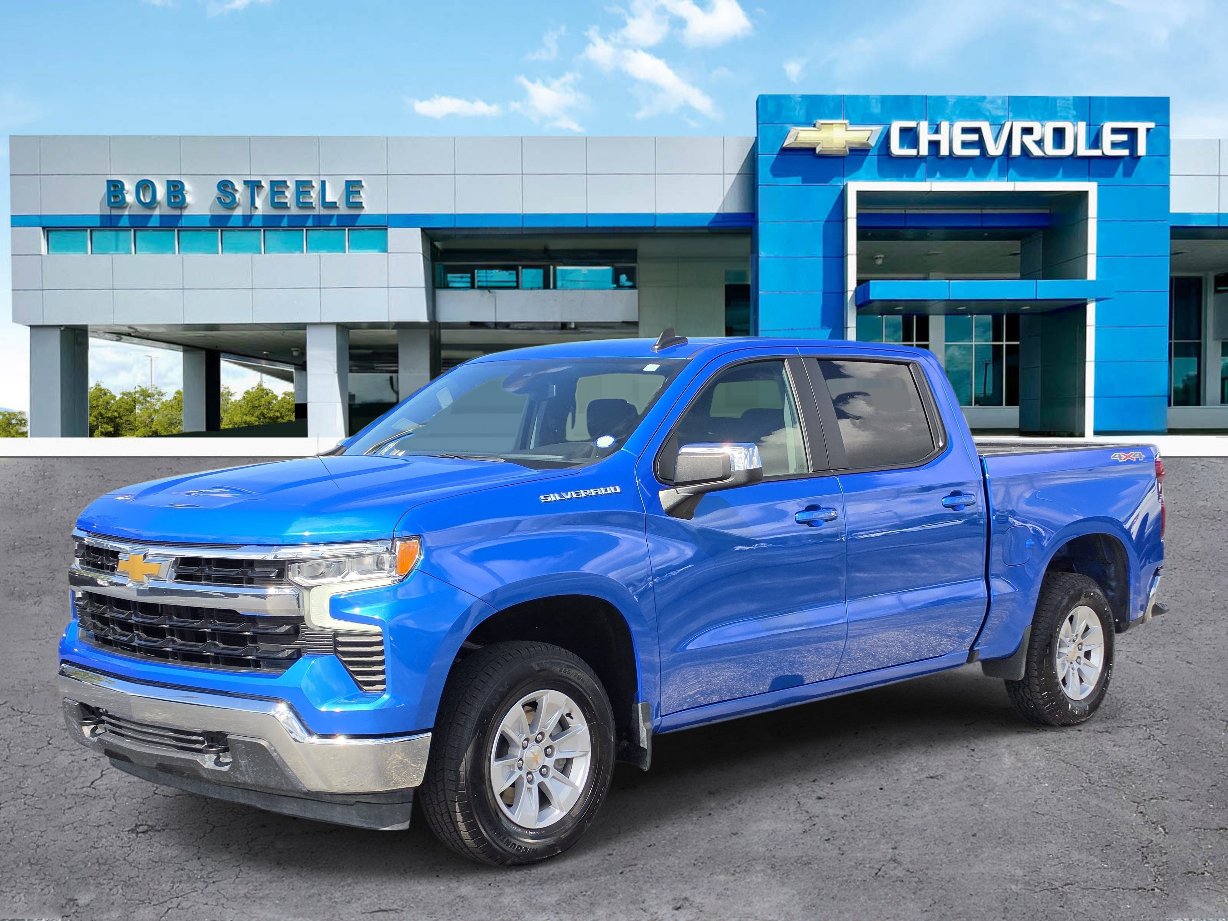 Certified 2025 Chevrolet Silverado 1500 LT AWD/4WD image 2
