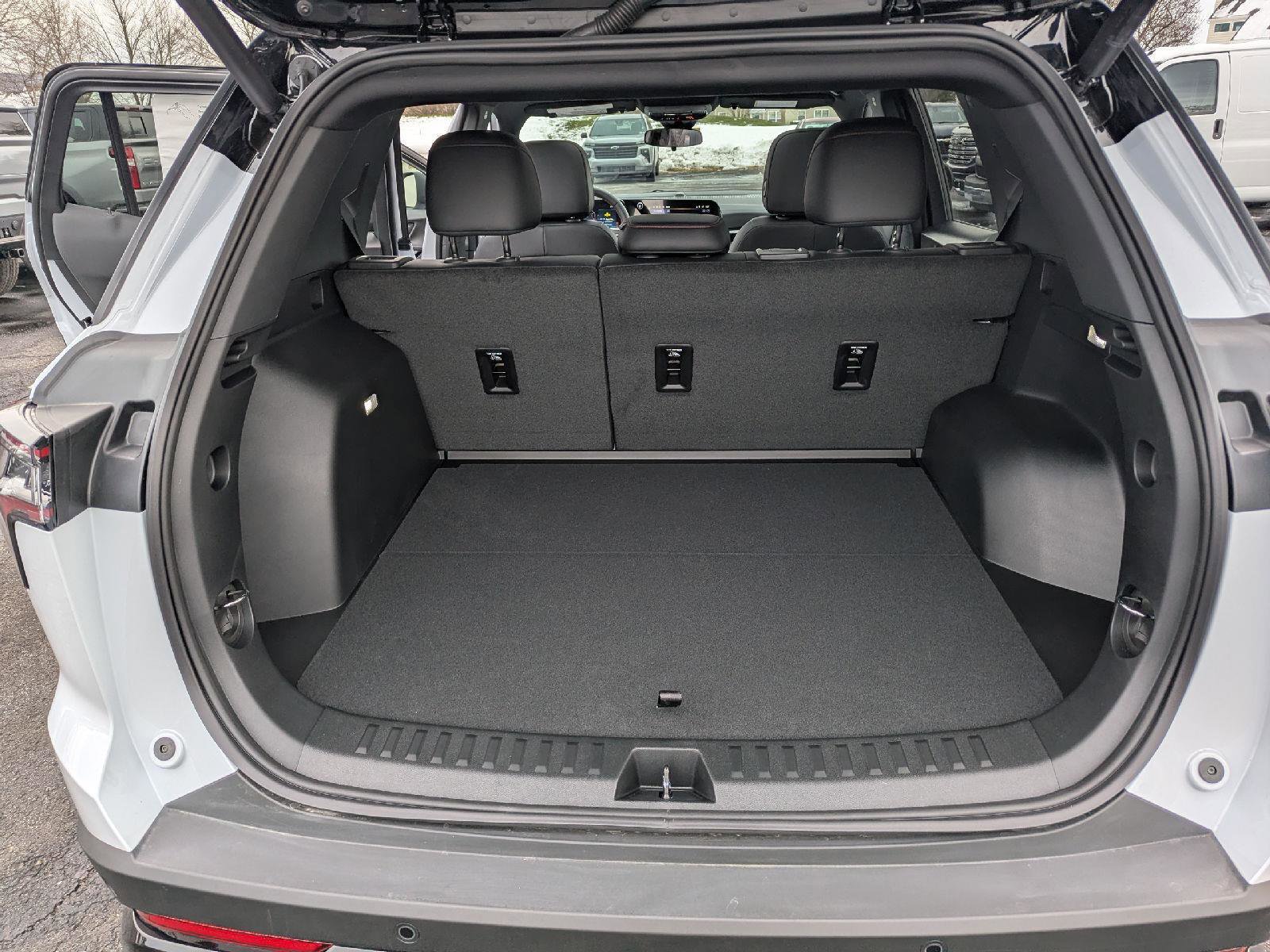 New 2026 Chevrolet Equinox RS w/ Convenience Package III image 59