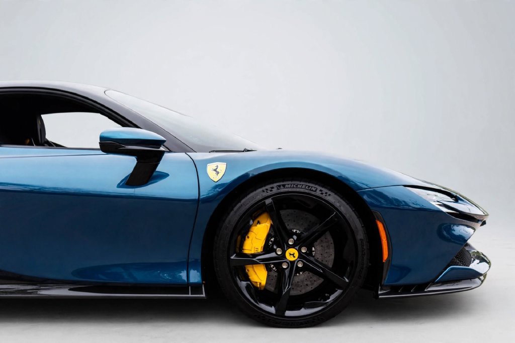 Certified 2022 Ferrari SF90 Stradale AWD/4WD image 18