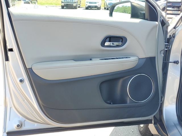 Used 2019 Honda HR-V EX-L image 8