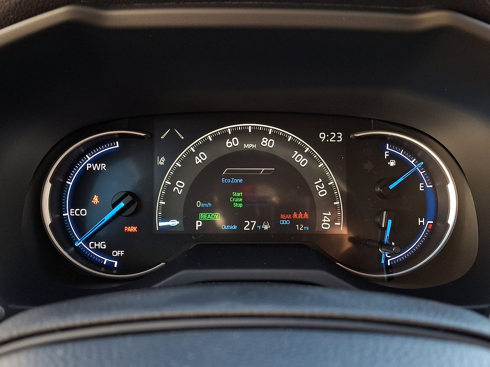 Certified 2025 Toyota RAV4 LE image 19