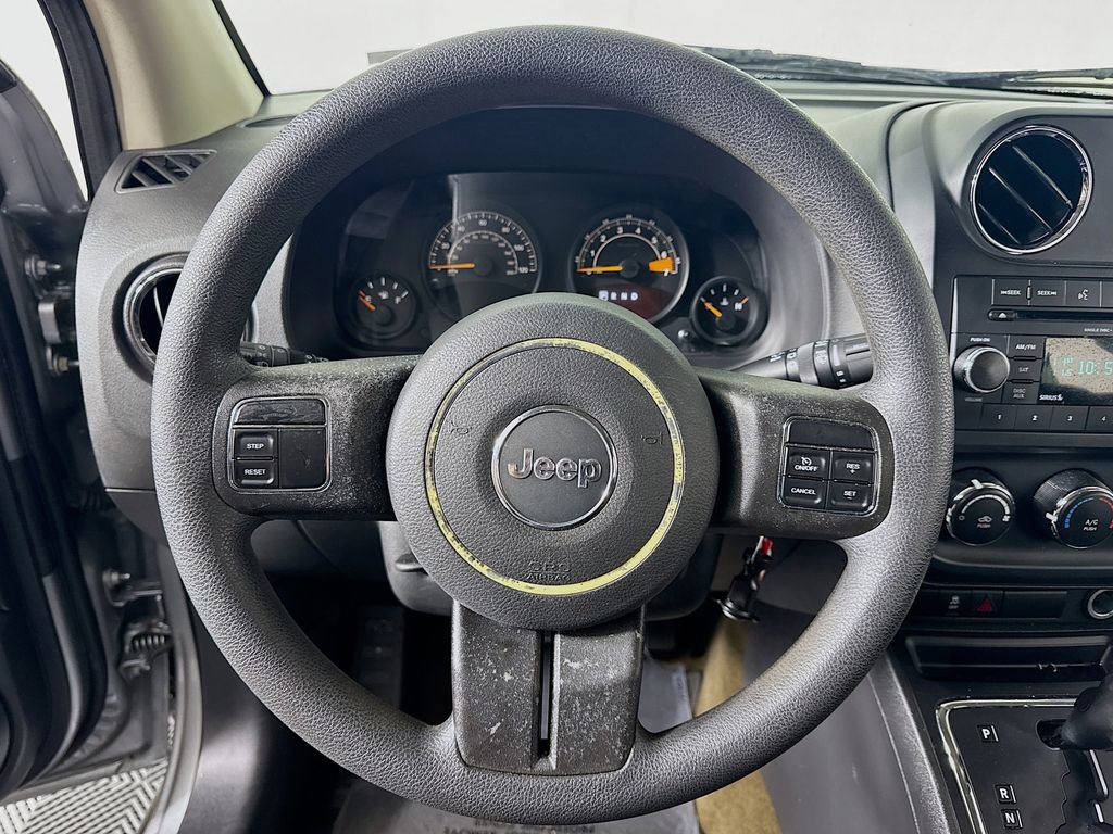 Used 2017 Jeep Compass Sport w/ Power Value Group image 10