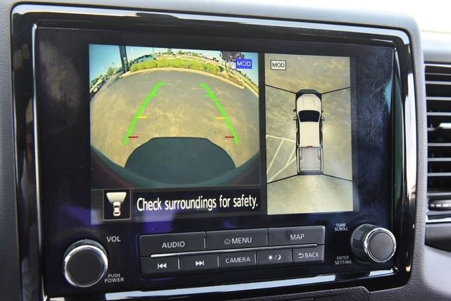 Used 2022 Nissan Frontier PRO-4X image 18