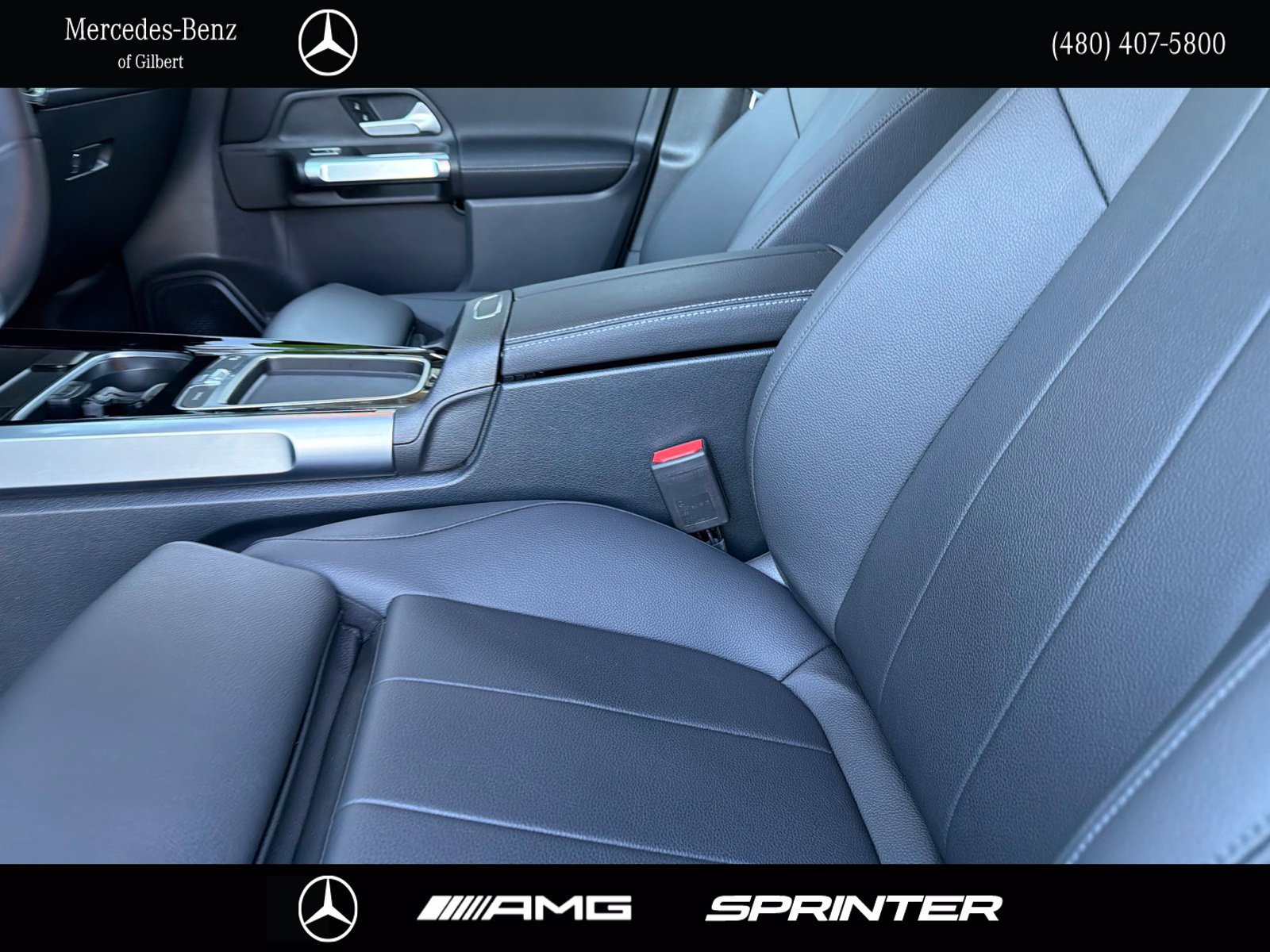 Used 2026 Mercedes-Benz GLB 250 image 14