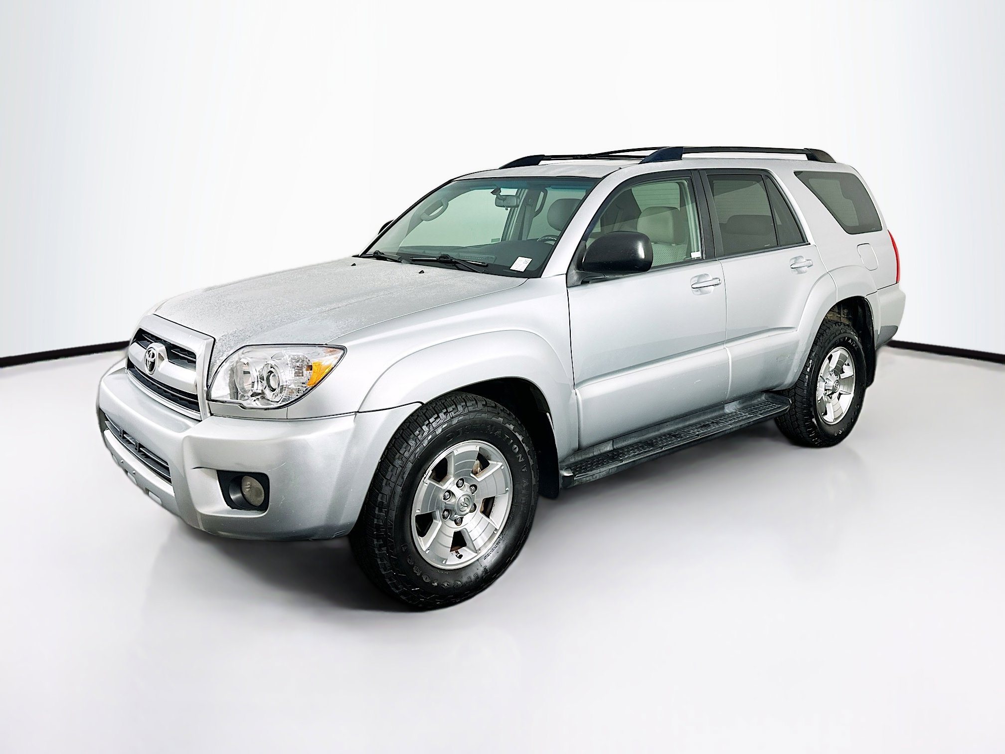 Used 2008 Toyota 4Runner SR5 image 3