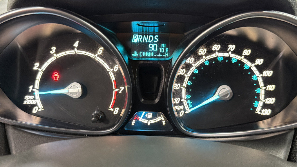 Used 2014 Ford Fiesta SE w/ Equipment Group 201A FWD image 21