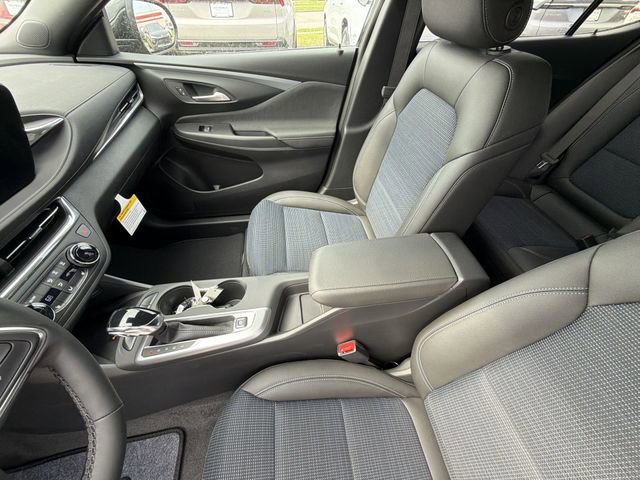 New 2026 Buick Envista Preferred image 18