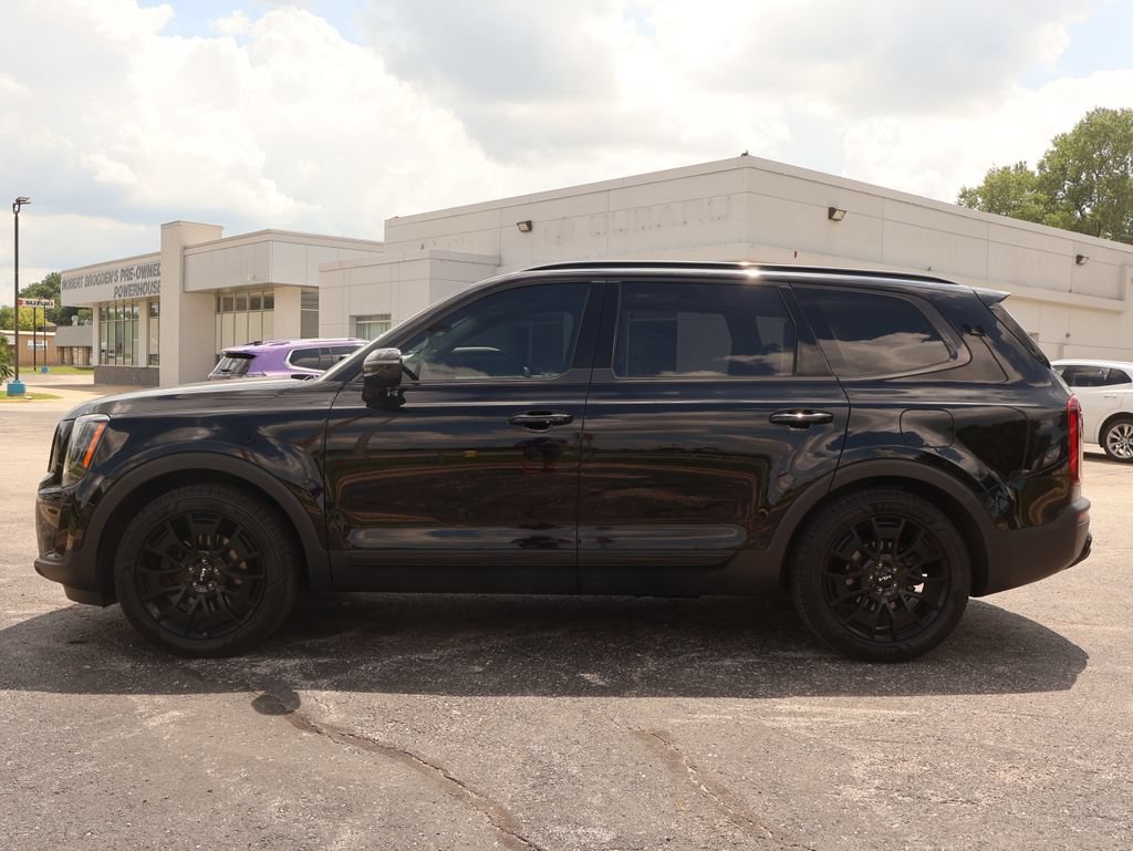 Certified 2022 Kia Telluride SX w/ SX Prestige Package AWD/4WD image 4