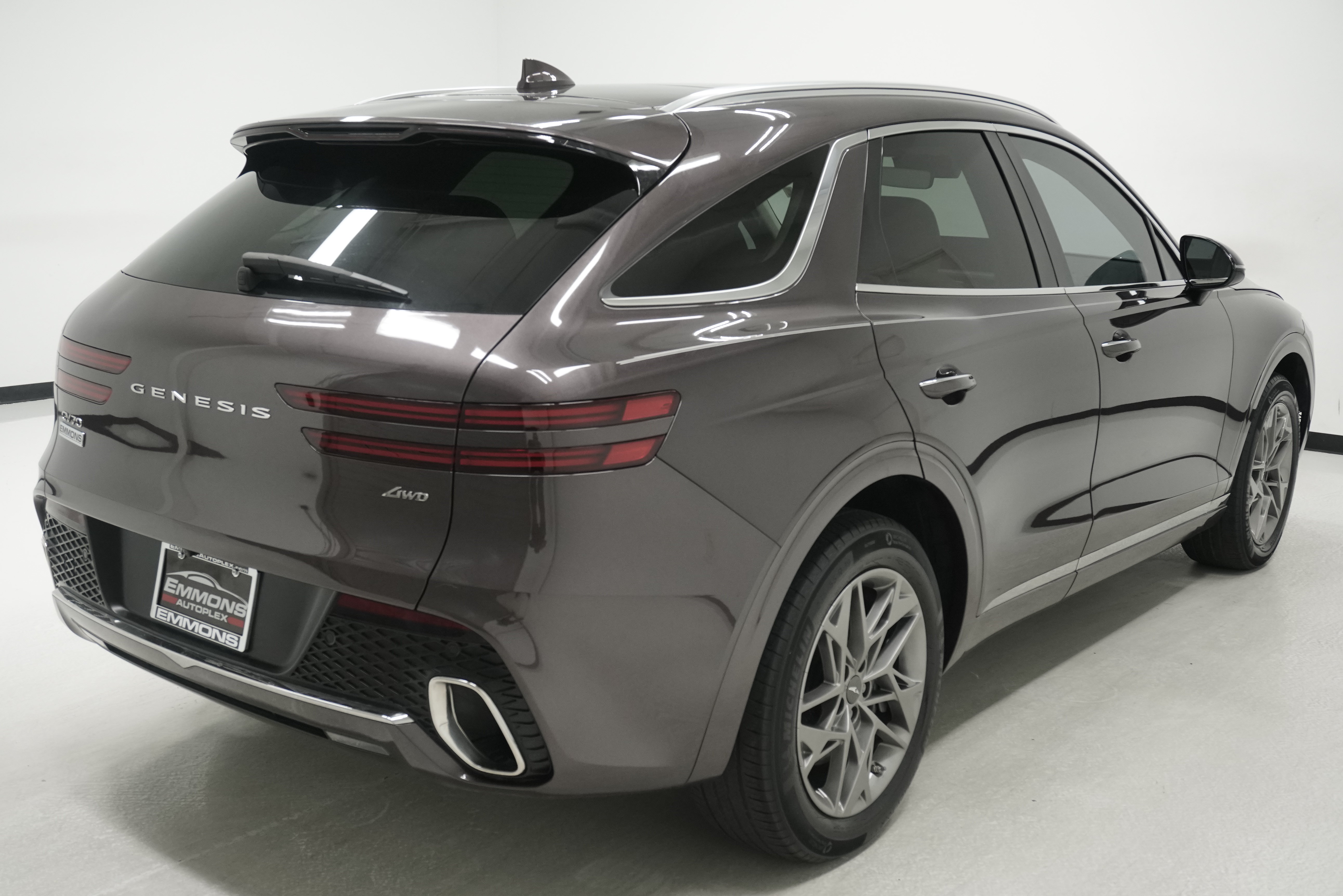 Used 2023 Genesis GV70 2.5T w/ Select Package AWD/4WD image 4