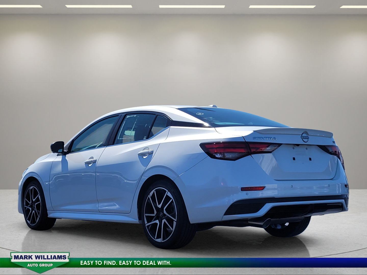 Used 2024 Nissan Sentra SR w/ SR Premium Package FWD image 6