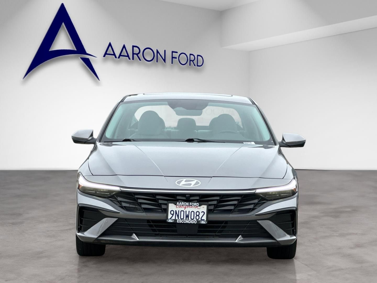 Used 2024 Hyundai Elantra Limited FWD image 9
