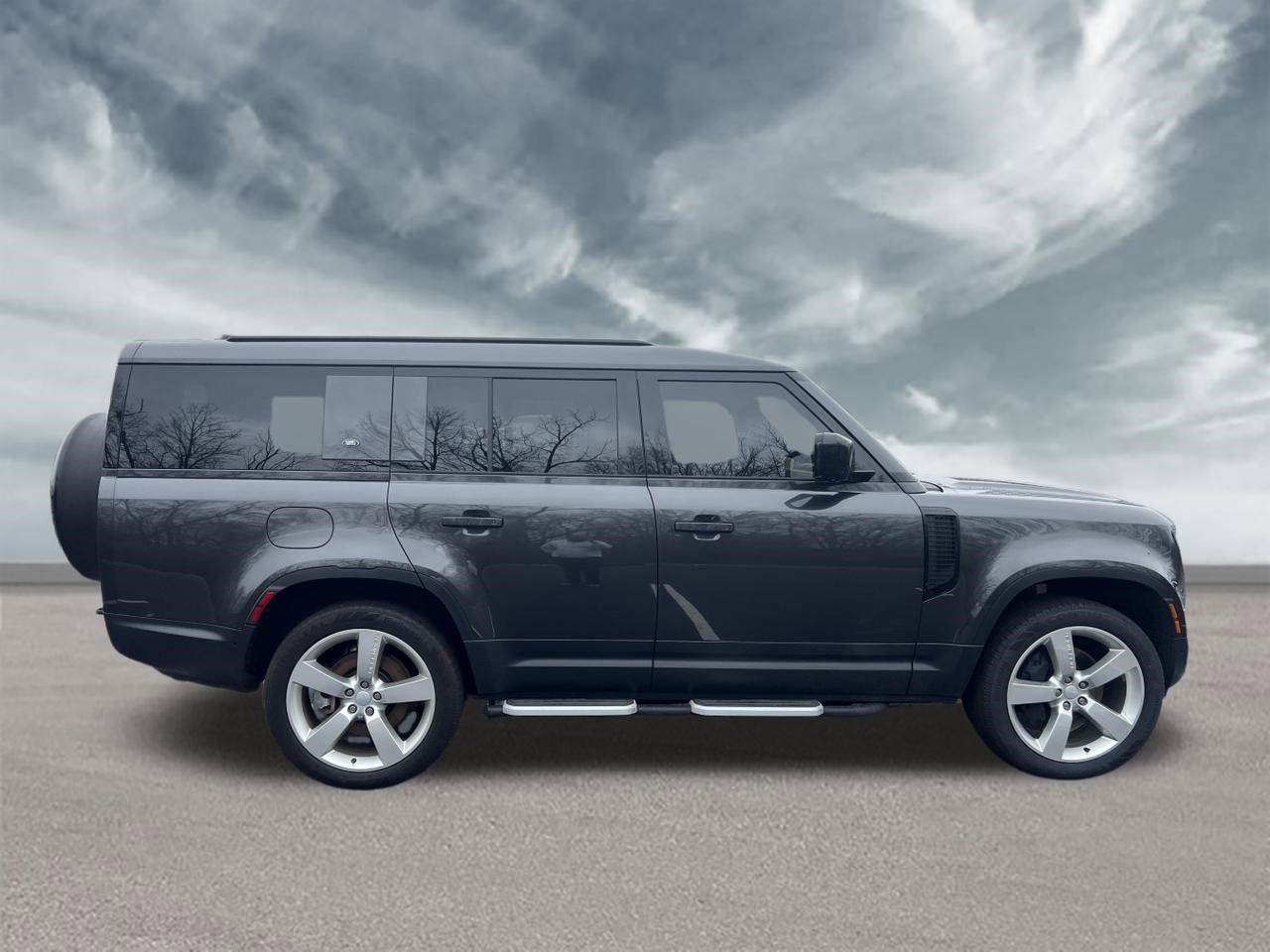 Certified 2023 Land Rover Defender 130 First Edition image 7