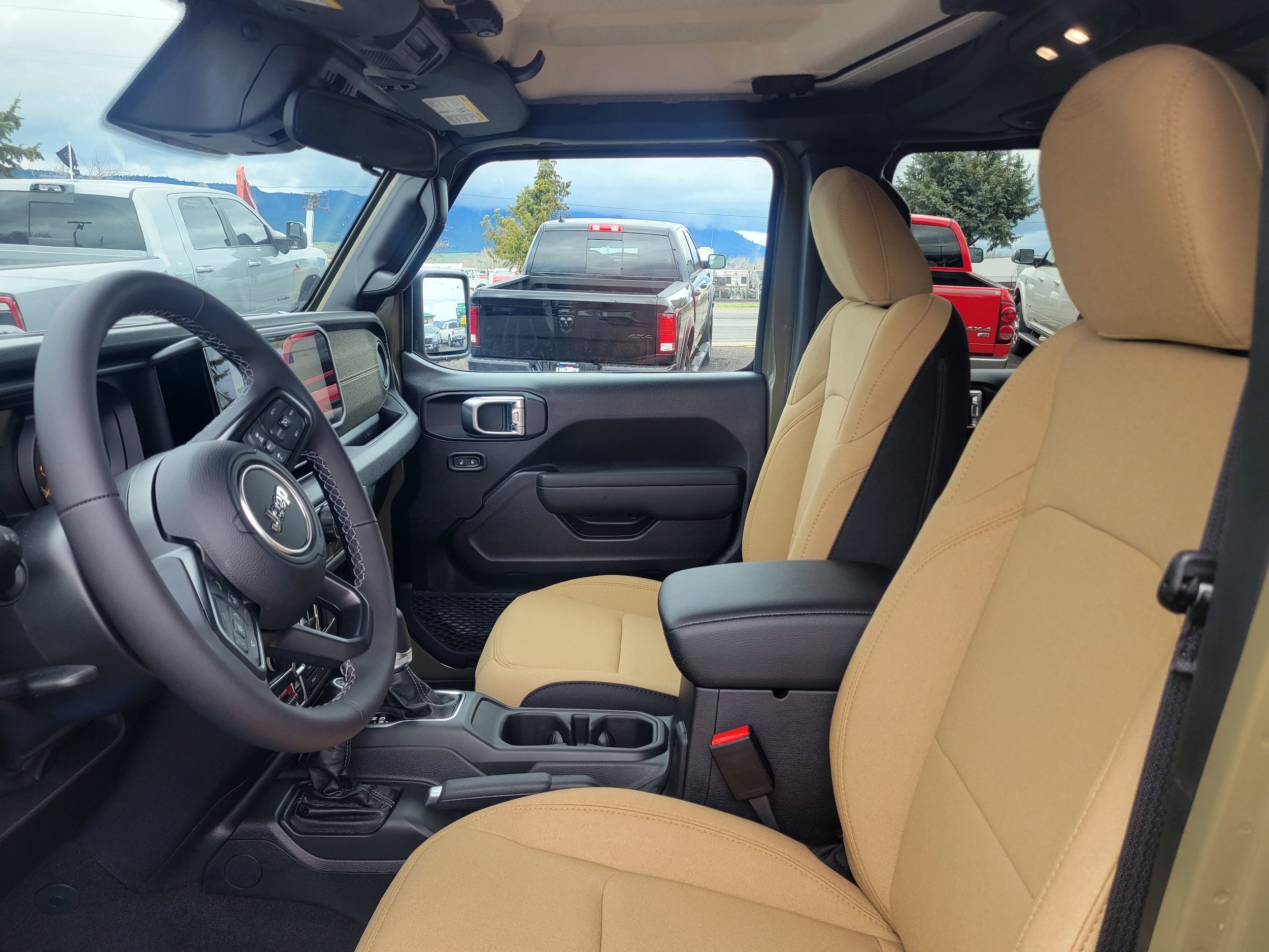 New 2026 Jeep Gladiator Sport image 7