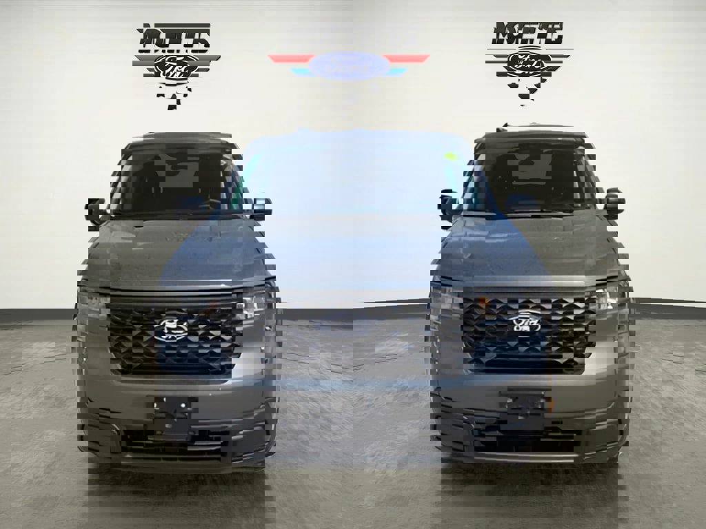 New 2025 Ford Maverick XL image 8