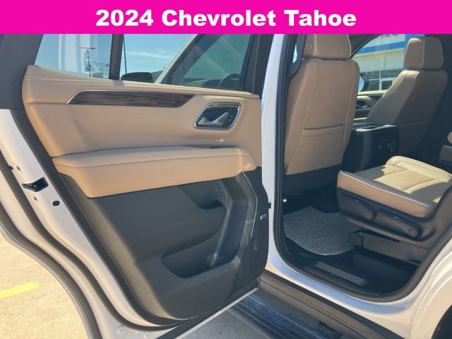 Used 2024 Chevrolet Tahoe Premier w/ Premium Package AWD/4WD image 18