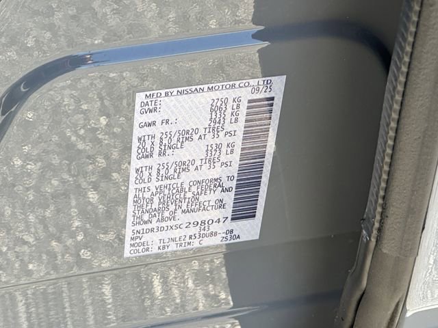 Certified 2025 Nissan Pathfinder Platinum w/ Lighting Package (N92) image 34