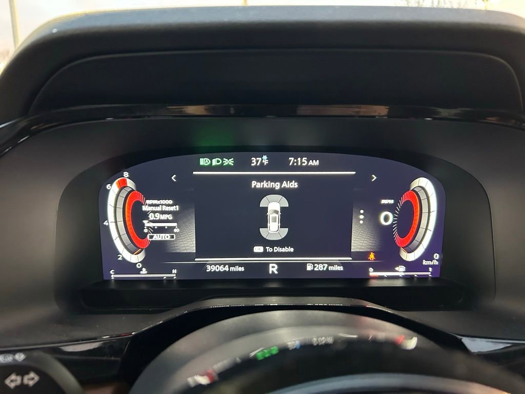 Used 2023 Nissan Pathfinder Platinum image 33