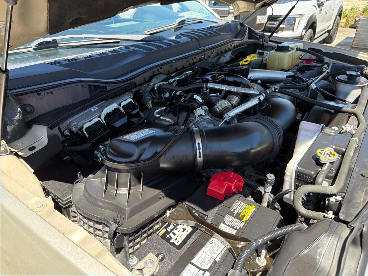 Used 2018 Ford F250 Lariat w/ Chrome Package image 22