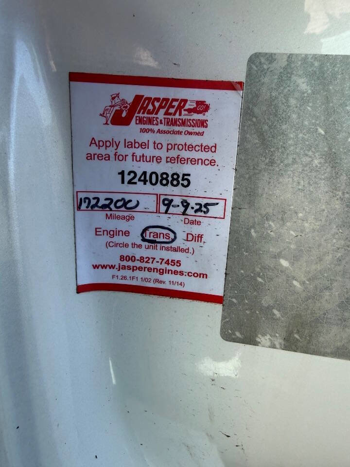 Used 2012 Chevrolet Avalanche LTZ AWD/4WD image 18