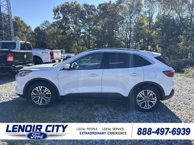 Certified 2020 Ford Escape SEL FWD image 6