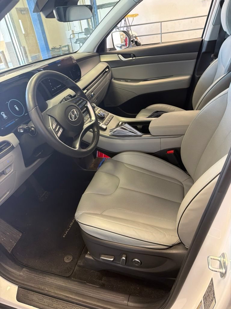 Used 2024 Hyundai Palisade SEL AWD/4WD image 2